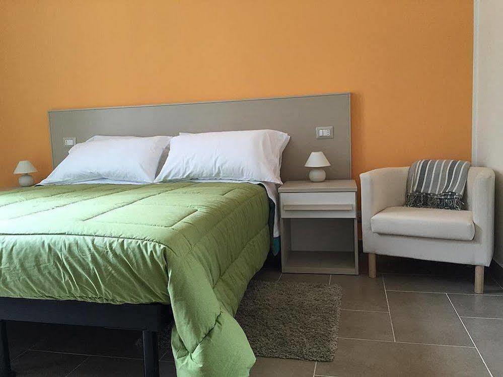 B&B Cairoli Mesyna Zewnętrze zdjęcie