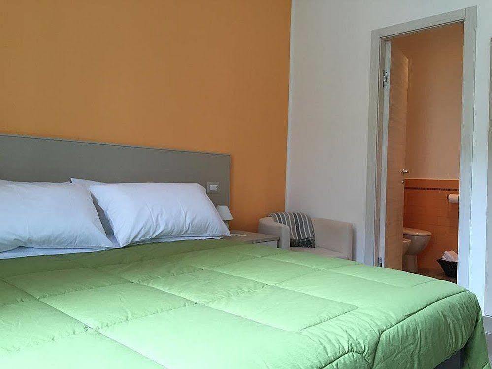 B&B Cairoli Mesyna Zewnętrze zdjęcie
