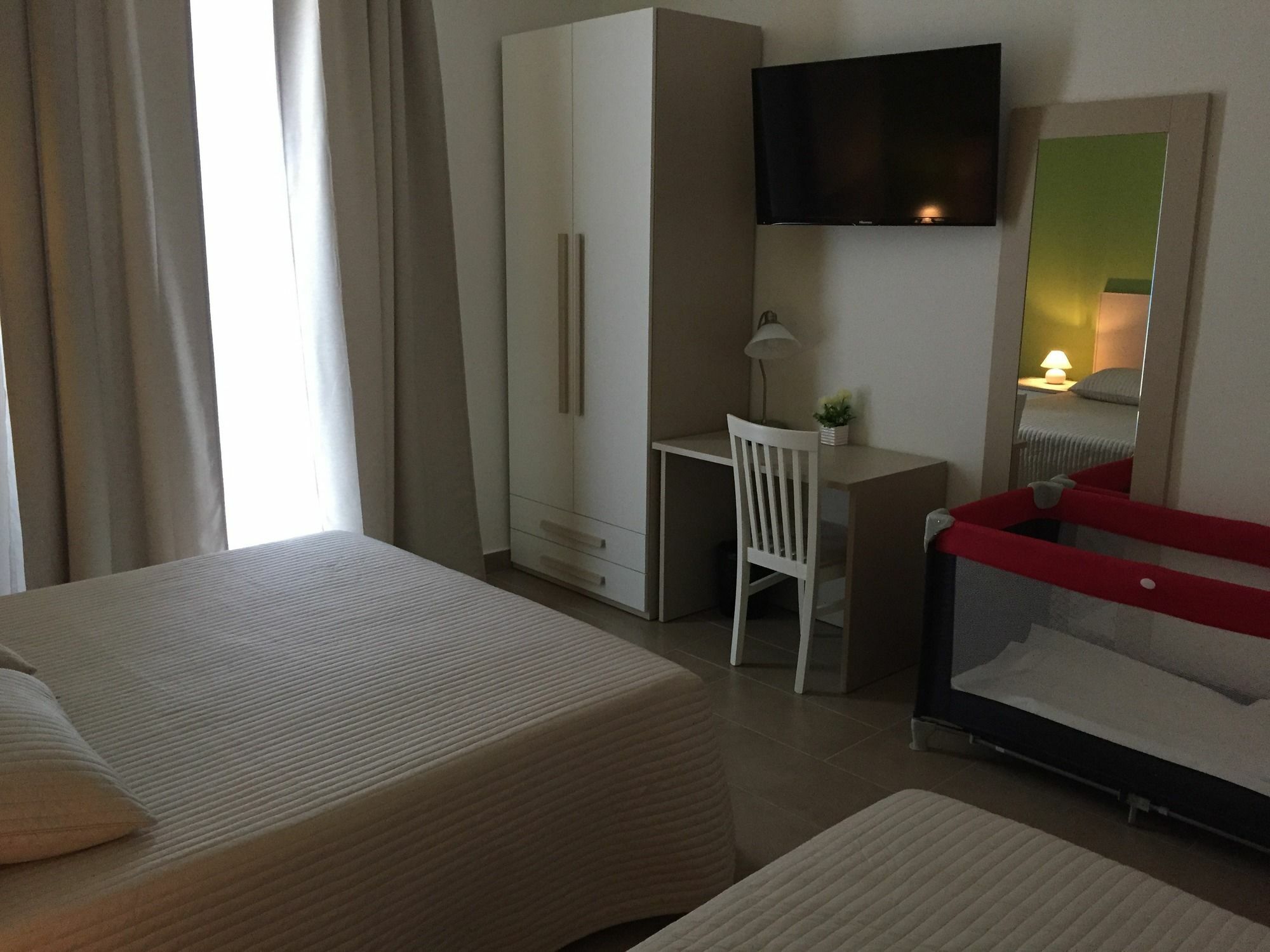 B&B Cairoli Mesyna Zewnętrze zdjęcie