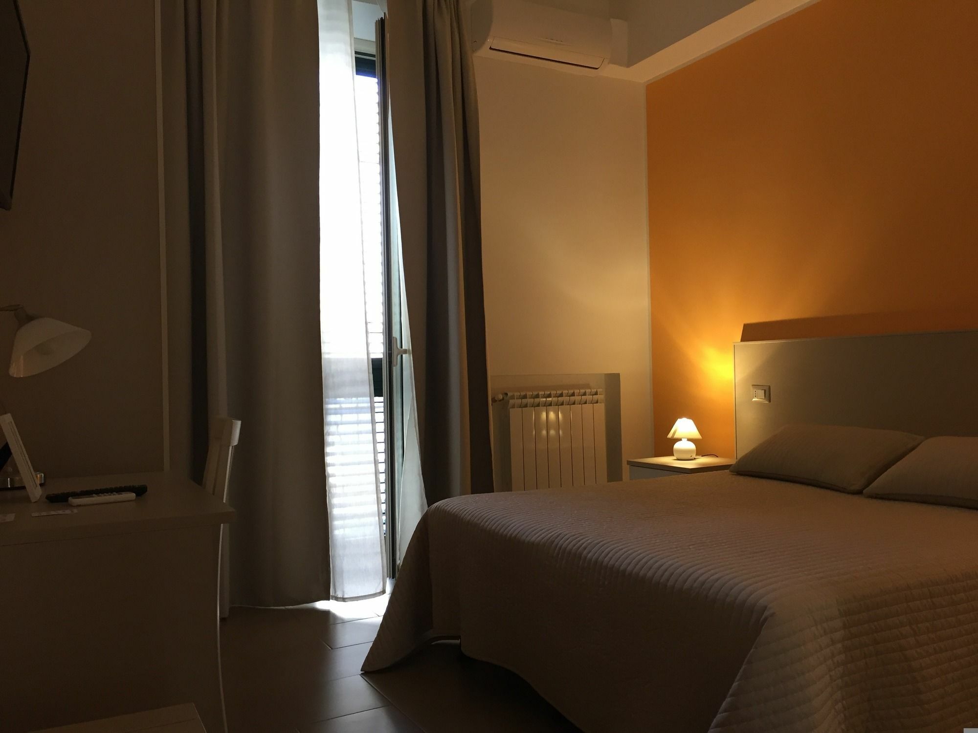 B&B Cairoli Mesyna Zewnętrze zdjęcie